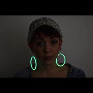 Glow In The Dark Hoop Earrings (Green Color, 50 Pairs Per Pack) - Glow-Paradise
