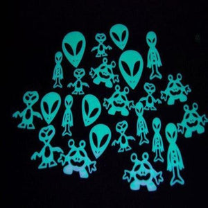 Glow in the Dark Aliens (24 Stickers Per Pack) - Glow-Paradise