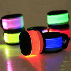 LED Light Up Slap Bracelet (Blue Color, 1 Quantity Per Pack) - Glow-Paradise