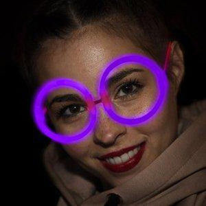 Round Glow Eyeglasses (Purple Color, 50 Count Per Pack) - Glow-Paradise
